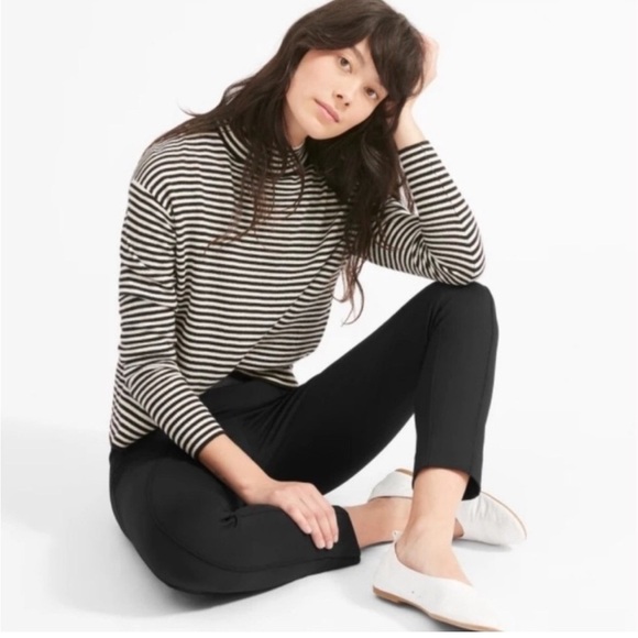 Everlane The Stretch Black Ponte Skinny Ankle Pants Size 6 - Picture 3 of 12